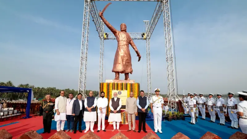 Shivaji statue (1)