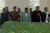 डीएम एसपी ने बलिदान दिवस पर शहीद अशफ़ाक उल्ला खां की मजार पर पहुंचकर की चादरपोशी