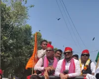 विधानसभा उप चुनाव में सपा प्रत्याशी अबुआसिम आजमी के समर्थन में पहुचे सपाई 