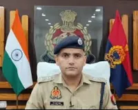 हरदोई में पुलिस चौकी के बाथरूम में रंगरेलियां मनाते आपत्तिजनक वीडियो वायरल,