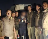 गोरखपुर पुलिस की बड़ी कार्रवाई: मुठभेड़ में 7 अपराधी गिरफ्तार, भारी मात्रा में चोरी के मोबाइल और हथियार बरामद