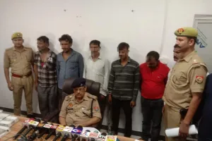 चकेरी पुलिस को मिली बड़ी सफलता, शातिर चोरों के गिरोह को माल सहित किया गिरफ्तार