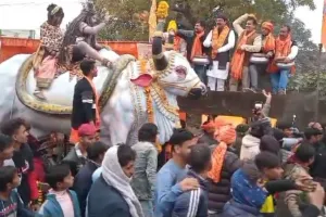 धूमधाम से निकाला गया मां बनैलिया का भव्य शोभायात्रा