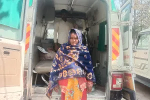 स्वास्थ्य केंद्र रमिया बेहड में स्टाफ नर्स  की घोर लापरवाही से मरीज परेशान