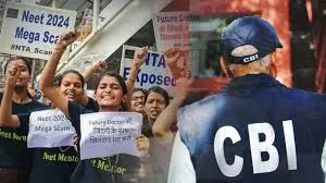 नीट के पेपर लीक मामले में हुई सबसे बड़ी गिरफ्तारी, CBI के हत्थे चढ़ा ट्रंक से पेपर चोरी करने वाला