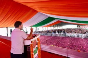 हरियाणा में राहुल गांधी की दोनों रैलियों में भीड़ टूट पड़ी।