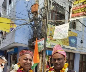 जवाहर पार्क ई ब्लॉक आरडब्ल्यूए के प्रधान मिथिलेश कुमार ने 14वीं बार किया राष्ट्रीय झंडोतोलन